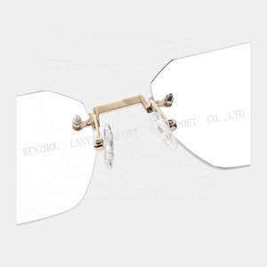 نظارات معدنية بدون إطار بتصميم مقطوع كالجواهر، حاصلة على شهادة ISO9001، مناسبة للمهنيين العاملين، تُضفي صورة احترافية. - Product Image 5