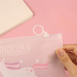 Sac en PVC givré à fermeture éclair, épais et mignon, pour tri, motif licorne - Product Image 3