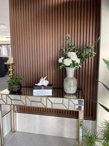 वाटरप्रूफ पीसी वीपीसी दीवार पैनल सजावट के लिए लकड़ी का अनाज चमका पैनल - Product Image 6