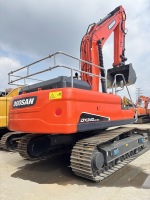 Excavadora Doosan DX340 2023 de Segunda Mano de Alta Calidad, 33200 kg de Peso Operativo, 400 Horas, Bajo Kilometraje, Motor, Caja de Cambios, Bomba, Rodamientos