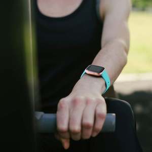 Para Fitbit <span class=keywords><strong>Versa</strong></span> 2 <span class=keywords><strong>Lite</strong></span> Sport Silicone Watch Band Pulsera Correa ajustable para <span class=keywords><strong>Smartwatch</strong></span> - Product Image 2