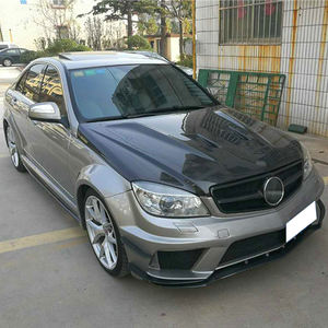 Kit di Aggiornamento Auto in Fibra di Carbonio Umida, Paraurti Anteriore e Posteriore, Cofano Motore, Parafango, Nuova Condizione, Compatibile con Mercedes-Benz <span class=keywords><strong>Classe</strong></span> C 2008-2010 W204 Serie <span class=keywords><strong>Black</strong></span> - Product Image 4