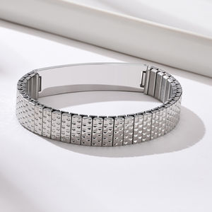 กำไลข้อมือสแตนเลสสตีลขนาด 12 มม. ลายโลโก้ทางการแพทย์ ดีไซน์ทันสมัย แฟชั่นยอดนิยม ความยาว 18 ซม. ของขวัญสำหรับผู้ชาย ขายส่ง - Product Image 6