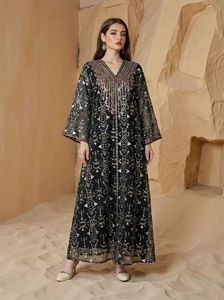 Nouvelle Collection – Service OEM – Robe Dubaï pour Femme Musulmane – Tenue du Moyen-Orient – Longue Abaya Arabe Brodé et Gaufré en Fausse Fourrure et Organza - Product Image 5