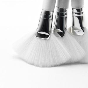 Brochas de Maquillaje al por Mayor OEM, <span class=keywords><strong>Brocha</strong></span> Grande en Forma de Abanico <span class=keywords><strong>para</strong></span> Iluminar, Pelo Sintético Corto, Mango de Madera, <span class=keywords><strong>Brocha</strong></span> Facial Suave - Product Image 3