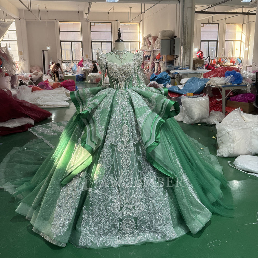 สีเขียว