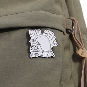 Eat Cheese and Sin esmalte Pin divertido rata dibujos animados broche solapa insignia Animal joyería regalo para amigos niños - Product Image 3
