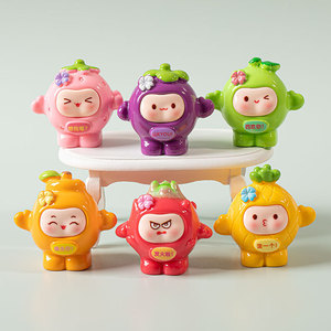 3D สีทึบแวววาวผลไม้ไข่วาฟเฟิลเครื่องประดับแบบทำมือรูปการ์ตูนทำจากเรซินจี้พวงกุญแจรูปผลไม้น่ารักสำหรับเด็ก - Product Image 4