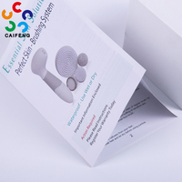 L'usine d'impression personnalise les catalogues, les manuels d'utilisation, les brochures multi-pliées et les mini-carnets