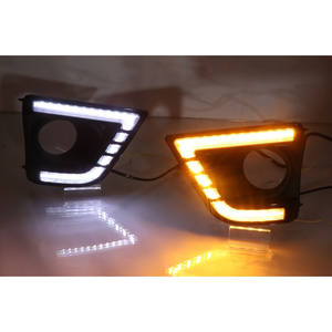Feux de jour <span class=keywords><strong>DRL</strong></span> + clignotants pour pare-chocs avant Toyota Corolla 2014-2016, en stock, neufs d'usine, feux antibrouillard LED, feux de jour <span class=keywords><strong>DRL</strong></span> - Product Image 2