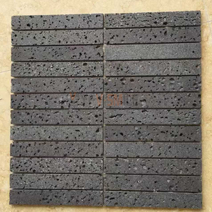 Mosaico de Travertino de Lava Volcánica Negra Natural, Diseño Moderno, Resistente al Agua, con Franjas Acordonadas - Product Image 1