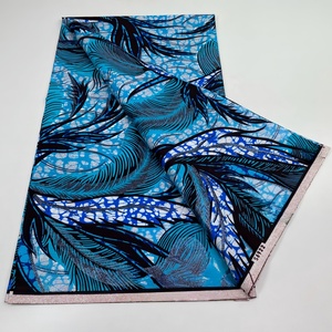 Tissu imprimé en wax africain GRAND Wax Dutch en coton biologique 100% de 6 yards, idéal pour la confection de vêtements et de chemises tissées - Vente en gros - Product Image 4