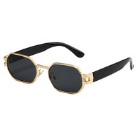 Lunettes de soleil rétro carrées tendance 2026 UV400, montures métalliques de luxe classiques pour hommes et femmes, personnalisables avec votre logo