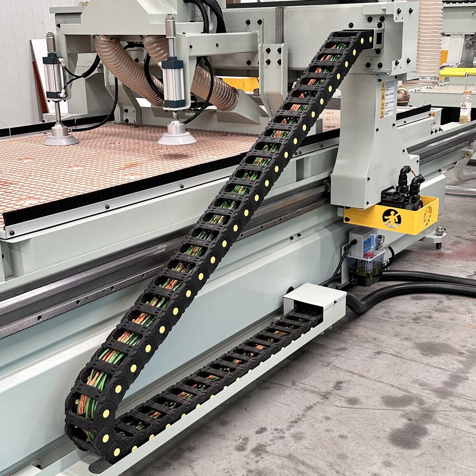 MAS MK4H 4-Spindle 6KW CNC Router with Motor 1250x2800mm Work Table ...
