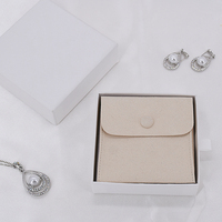 Boîte-cadeau personnalisée pour l'organisation, avec logo imprimé sur mesure, petit sac d'emballage en velours pour bijoux, pochette à bijoux