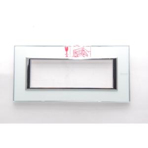 HA4804VKA Plaque en verre cristal rectangulaire 4 places par BTICINO Fabriqué en Italie - Product Image 1