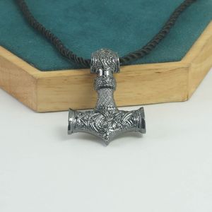 Collier pour homme, style viking nordique, marteau de Thor Mjolnir, bijoux scandinaves - Product Image 3