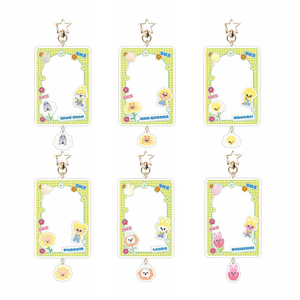 Porte-clés en acrylique imprimé UV avec cadre photo de dessin animé, pour rangement de petites cartes, pendentif, accessoire Star, vente en gros - Product Image 1