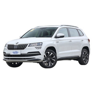 2025 <span class=keywords><strong>Skoda</strong></span> Karoq TSI280 <span class=keywords><strong>Full</strong></span> Option Luxury Edition Automatique FWD Turbo Moteur Sièges en cuir Toit ouvrant panoramique Couleur noir/blanc - Product Image 1