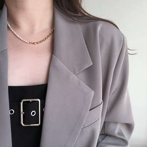 Bijoux de luxe en acier inoxydable, plaqué or Pvd, collier délicat et minimaliste, demi-perle, demi-perle - Product Image 3