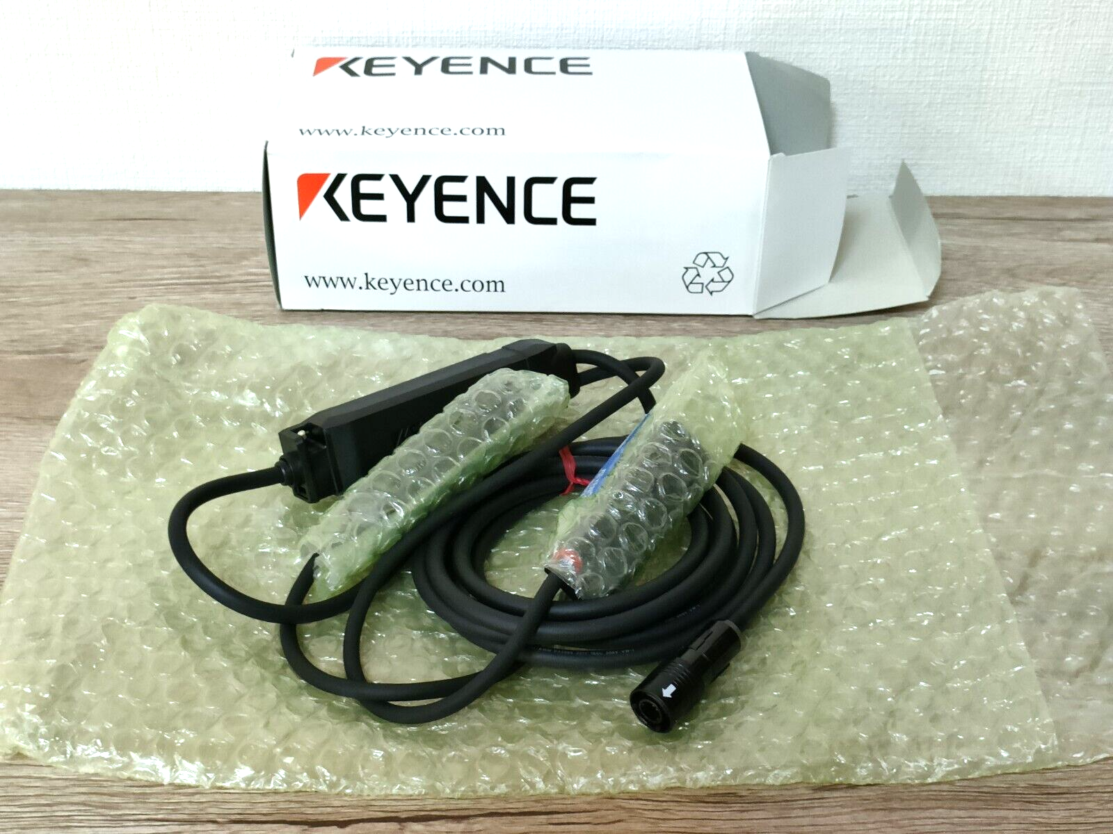 キーエンス FD-XS8E クランプオン式マイクロ流量センサーヘッド 定格