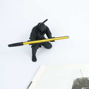 Portapenne Ninja in plastica, forma rotonda, stampa UV, organizer da scrivania per ufficio o regalo - Product Image 3