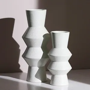 Siyah nokta uzun boylu büyük vazo beyaz mat zemin vazo Modern İskandinav silindir porselen vazo