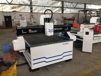 Routeur CNC Remax 1325 pour le travail du bois, la gravure et le fraisage