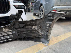 Parachoques Delantero Usado OEM con Soportes, Entrega Rápida, Venta al por Mayor de Parachoques Delanteros Originales Usados para <span class=keywords><strong>Mercedes</strong></span> Benz W222 - Product Image 6