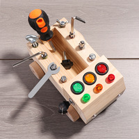 Tablero de Actividades de Madera con Luces LED para Niños de 4 a 12 Años, con Herramientas de Montaje/Desmontaje de Tornillos y Tuercas, Educación Temprana Montessori