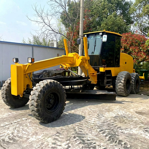 Niveleuse d'occasion fiable avec moteur SDEC de 140 kW et poids opérationnel de 16 tonnes, idéale pour la construction routière et la préparation des chantiers - Product Image 6