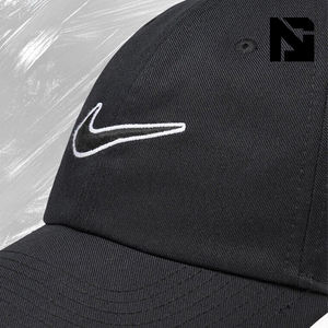 <span class=keywords><strong>Gorra</strong></span> <span class=keywords><strong>Nike</strong></span> Club Strapback <span class=keywords><strong>Negra</strong></span>, Unisex, Ajustable, Estilo Trucker, Deportiva, Lavada, Tipo Béisbol - Product Image 4