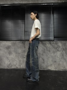 Jean en <span class=keywords><strong>denim</strong></span> selvedge <span class=keywords><strong>Okayama</strong></span> Red Ear haut de gamme pour homme, coupe ergonomique 003, bleu vintage délavé, coupe droite ample - Product Image 5