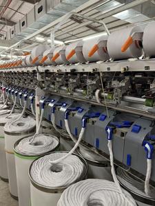 Proveedor de Hilo TC Open End de Vietnam, 35% Algodón Reciclado, 65% Poliéster, para Tejer, Ne 10/1-Ne 21s/1, OMET - Product Image 2