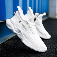 Breathable Mesh Upper Material Soft Elastic Band Sport Shoes for Men