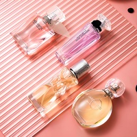 Coffret de Quatre Parfums pour Femme Internet Celebrity Garden Kiss, Eau de Toilette, Format Standard, Parfum de Rose Longue Durée, Cadeau
