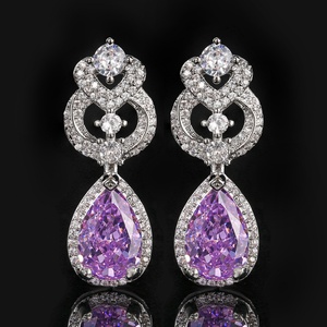 Boucles d'oreilles pendantes élégantes de haute qualité en cuivre écologique, taille poire 8*12mm, serties de zircons multicolores, style statement - Product Image 3