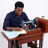 Nouvelle machine à coudre domestique avec boîtier en bois, point plat simple, pied entraîneur, fonctionnement électronique, pour usage industriel en usine
