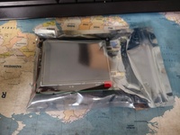 Module générateur de signal RF haute stabilité et faible bruit MAX2870 avec écran LCD, capteur de signal et carte testeur 23,5 MHz-6000 MHz