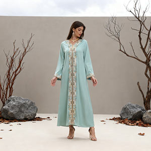 Vestido Abaya Elegante de Poliéster con Encaje de Lujo, Personalizado para Mujeres Musulmanas en el Medio Oriente, Venta al Por Mayor Premium - Product Image 3
