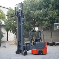 Chariot élévateur électrique articulé pour allées très étroites de 1,5T, 2T, 2,5T avec hauteur de levage de 4,5m à 12m - Prix compétitif