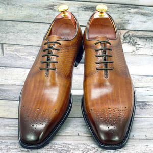 Chaussures en cuir de qualité supérieure, nouées à la main, pour tenues de cérémonie, mariages, bureaux et chaussures habillées et richelieu pour hommes. - Product Image 6