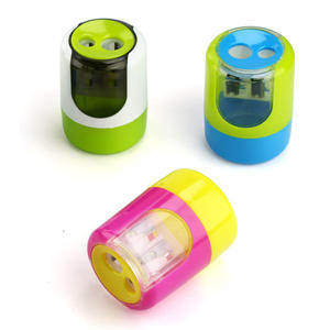 Taille-crayon standard à double trou en plastique durable, cylindrique, grande capacité - Product Image 2