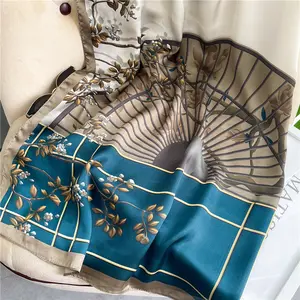 Ventilador quadrado estampado bandana, lenço de cetim hijab 110x110cm