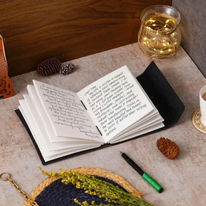 สมุดบันทึกหนังสีดำพรีเมียมลายมันดาลา พร้อมหินจักระ ทำมือสไตล์วินเทจ สมุดบันทึกจิตวิญญาณ ของขวัญสไตล์โบโฮ - Product Image 3