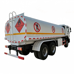 Camion-citerne à huile à utilisation facile, capacité 25000L-30000L, Sinotruk HOWO, camion-citerne à carburant en acier, personnalisation possible - Product Image 1