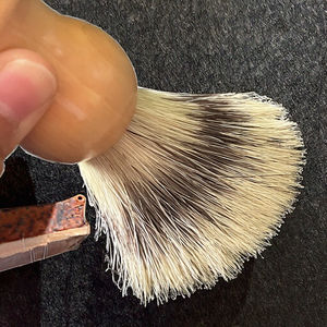 Brocha de Afeitar de Madera Ecológica Hecha a Mano con Cerdas Naturales para Hombres, Papá, Novio - Product Image 3
