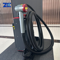Machine de nettoyage au laser à fibre pulsée portable JPT MAX 100W/200W, sac à dos pour le décapage de la rouille du bois et du métal, construction en aluminium