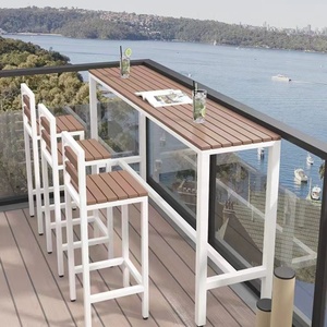 Combinazione Moderna di <span class=keywords><strong>Tavolo</strong></span> e Sedie da Bar per Esterni, Montaggio a <span class=keywords><strong>Parete</strong></span>, Telaio in Ferro Resistente, Design Impilabile e Impermeabile per Balcone e Tempo Libero - Product Image 1