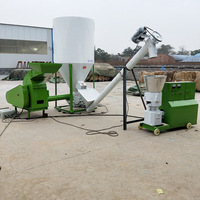Nouvelle machine à mélanger verticale de type moulin à marteaux, ligne de production de granulés d'aliments, machines personnalisées pour l'alimentation des poulets et des porcs, Chine